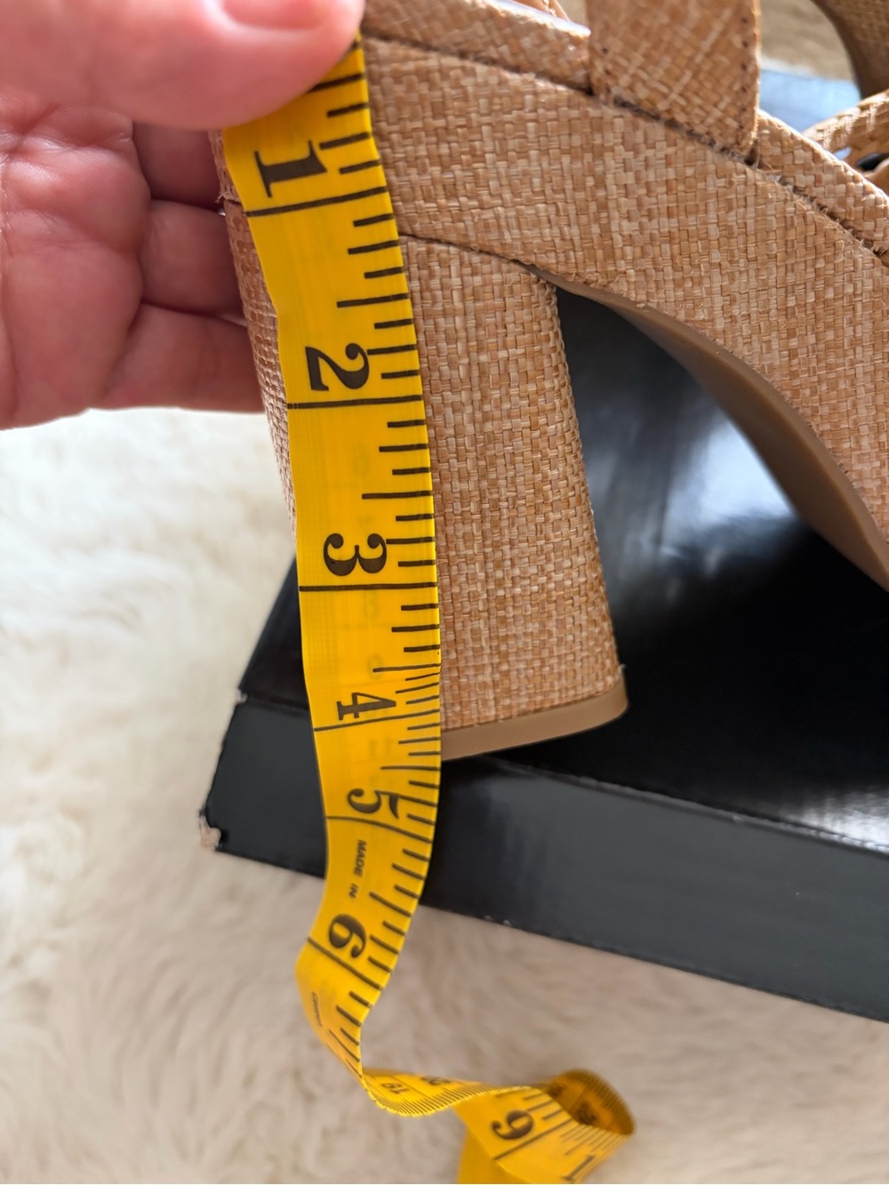 Dolce Vita Tan Braided Platform Wedge Sandals size7 4 1/4 hell and 1.5 plataform - Picture 4 of 10